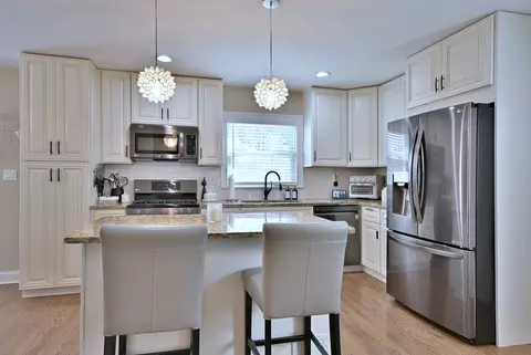 247 Harlem Ave, Glenview, IL 60025 photo 25