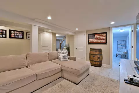 247 Harlem Ave, Glenview, IL 60025 photo 43