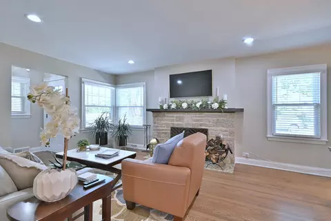 247 Harlem Ave, Glenview, IL 60025 photo 16