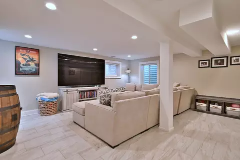 247 Harlem Ave, Glenview, IL 60025 photo 40