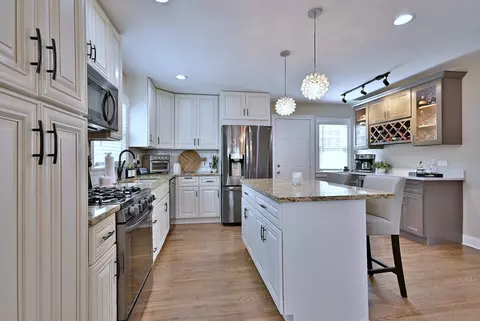 247 Harlem Ave, Glenview, IL 60025 photo 23