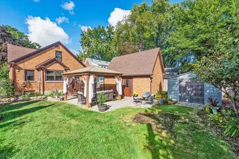 Exterior - 21 N Edison Ave, Elgin, IL 60123 photo 4 of 4