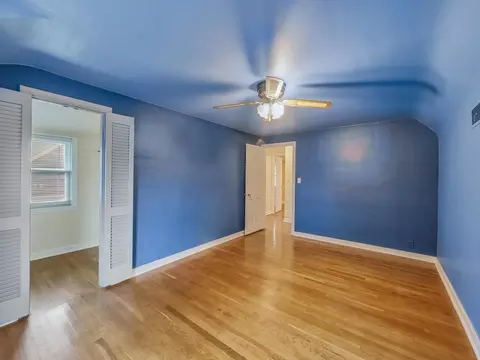 821 Shuler St, Elgin, IL 60123 photo 13