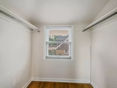 821 Shuler St, Elgin, IL 60123 photo 14