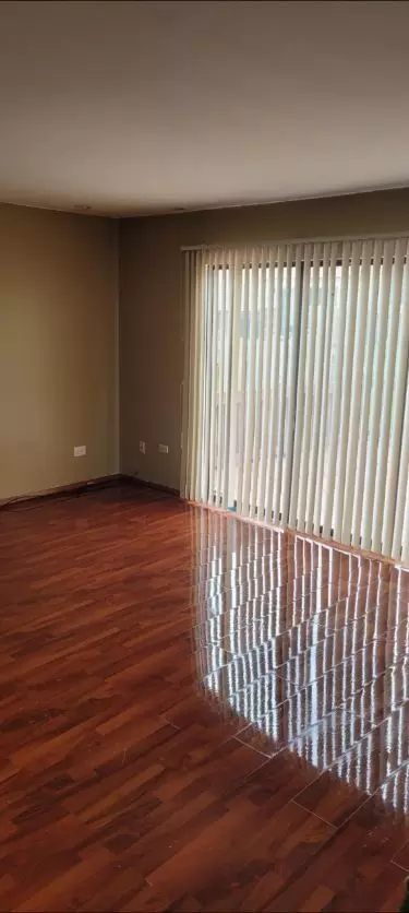 Living - 18622 Golfview Dr, Hazel Crest, IL 60429 photo 4 of 4