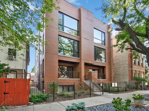 1513 W Ohio St #2W, Chicago, IL 60642