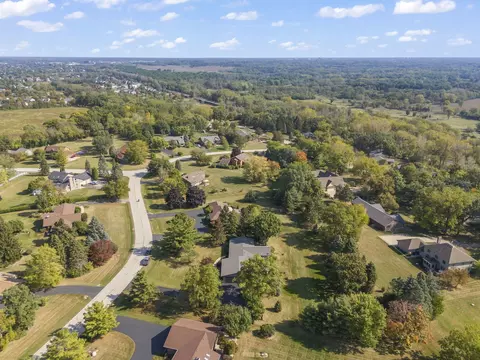 View/Area - 1785 Hilltop Rd, Elgin, IL 60120 photo 4 of 11