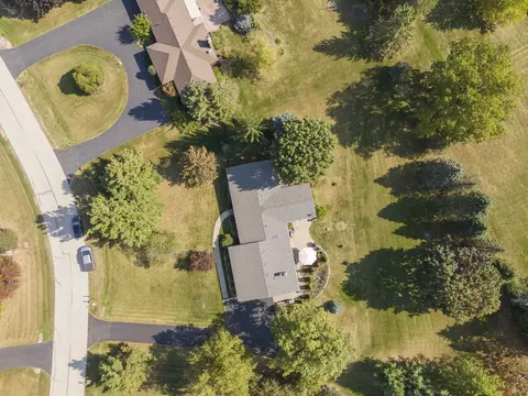 View/Area - 1785 Hilltop Rd, Elgin, IL 60120 photo 1 of 11