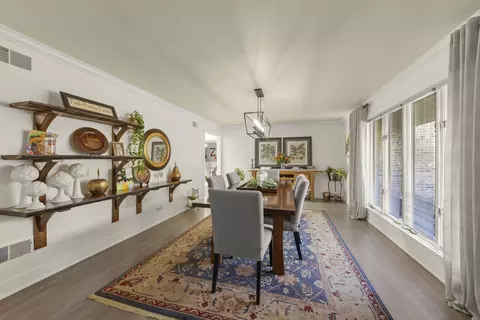 Dining - 1785 Hilltop Rd, Elgin, IL 60120 photo 2 of 2