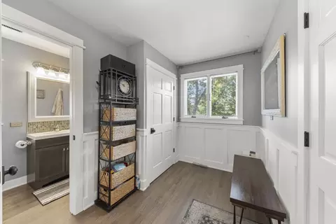 Entry Way - 1785 Hilltop Rd, Elgin, IL 60120 photo 3 of 4