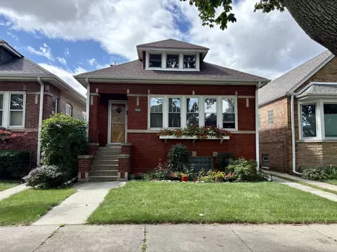 5252 N Leamington Ave, Chicago, IL 60630