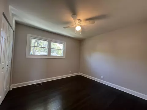 5735 Dover Rd, Oak Forest, IL 60452 photo 8