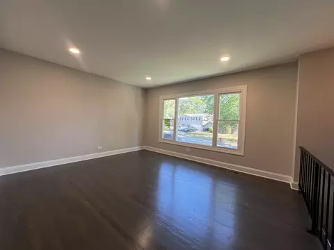 5735 Dover Rd, Oak Forest, IL 60452 photo 4
