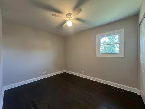 5735 Dover Rd, Oak Forest, IL 60452 photo 11