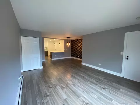 115 E Dundee Rd #3N, Wheeling, IL 60090 photo 2