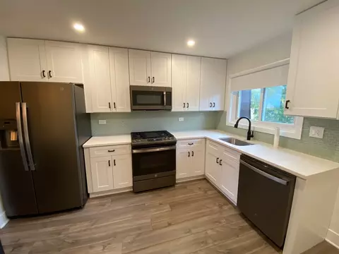 115 E Dundee Rd #3N, Wheeling, IL 60090 photo 3