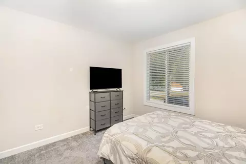 Bedroom - 16314 Homan Ave, Markham, IL 60428 photo 8 of 9