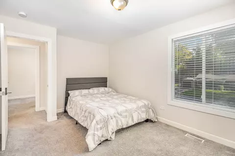 Bedroom - 16314 Homan Ave, Markham, IL 60428 photo 7 of 9