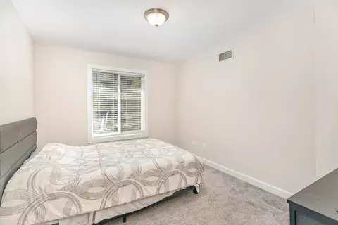 Bedroom - 16314 Homan Ave, Markham, IL 60428 photo 5 of 9