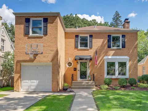 737 N Spring Ave, La Grange Park, IL 60526