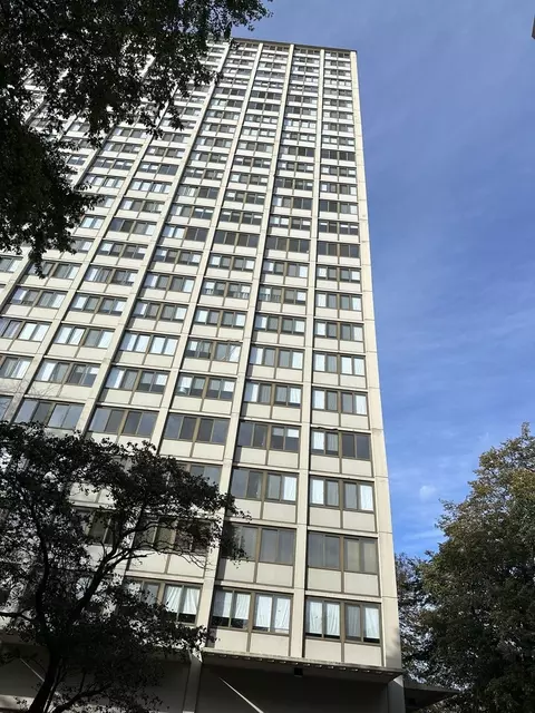 4850 S Lake Park Ave #702B, Chicago, IL 60615