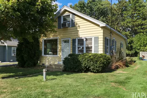 22969 W Lakeview Ave, Antioch, IL 60002