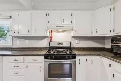 Kitchen - 115 State St, Maple Park, IL 60151 photo 2 of 4