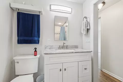 Bath - 115 State St, Maple Park, IL 60151 photo 4 of 4