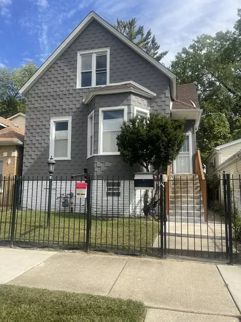 8055 S Avalon Ave, Chicago, IL 60619