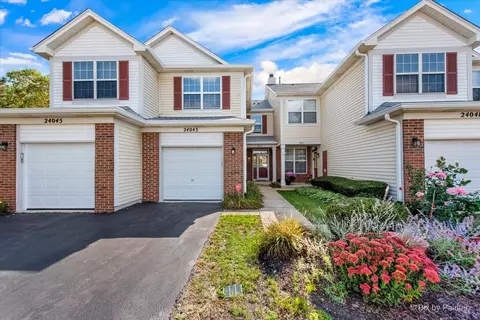 24043 W Pear Tree Cir, Plainfield, IL 60585