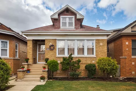 4256 N Monitor Ave, Chicago, IL 60634