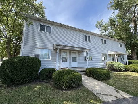 261 Mohawk Dr, Bourbonnais, IL 60914