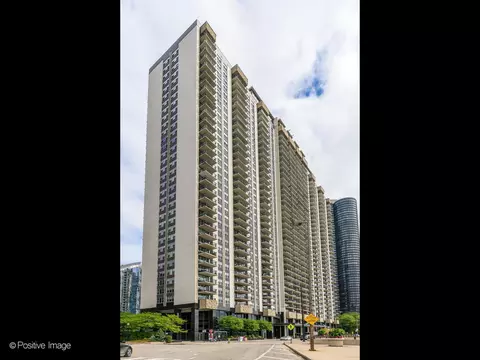 400 E Randolph St #1929, Chicago, IL 60601