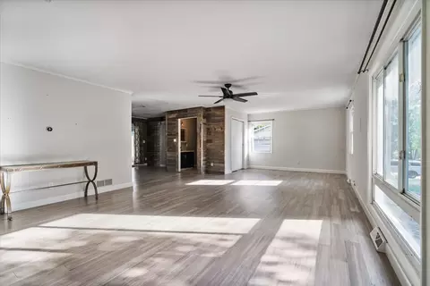 Living - 8095 N 2000 East Rd E, Downs, IL 61736 photo 2 of 4
