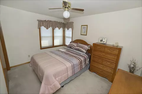 Bedroom - 318 24th Ave, Ottawa, IL 61350 photo 1 of 3