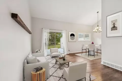Living - 1129 Sausalito Ct, Bartlett, IL 60103 photo 1 of 5
