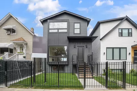 3042 N Troy St, Chicago, IL 60618