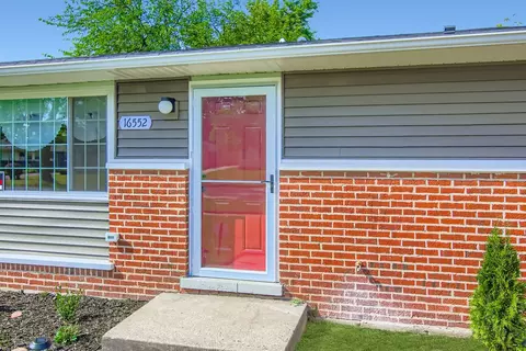 Exterior - 16552 Oxford Dr, Markham, IL 60428 photo 5 of 7