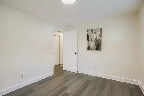 Bedroom - 16552 Oxford Dr, Markham, IL 60428 photo 6 of 9