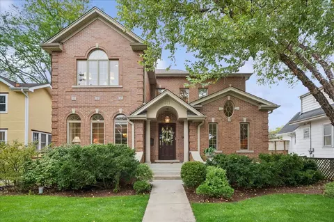311 Root St, Park Ridge, IL 60068
