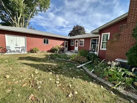 2003 11th Ave, Sterling, IL 61081 photo 25