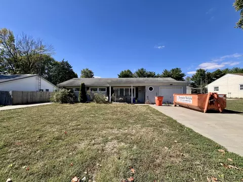 230 S Diamond St, Arcola, IL 61910