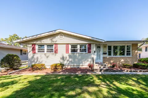 3048 189th St, Lansing, IL 60438