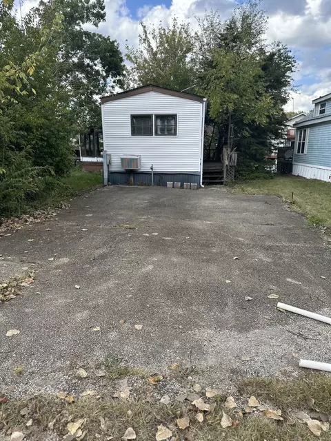 113 Largemouth Ln, Wilmington, IL 60481