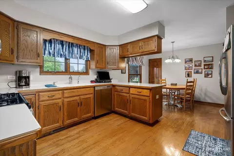 25934 S Courtney Rd, Plainfield, IL 60585 photo 11