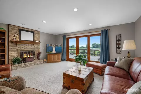 25934 S Courtney Rd, Plainfield, IL 60585 photo 8