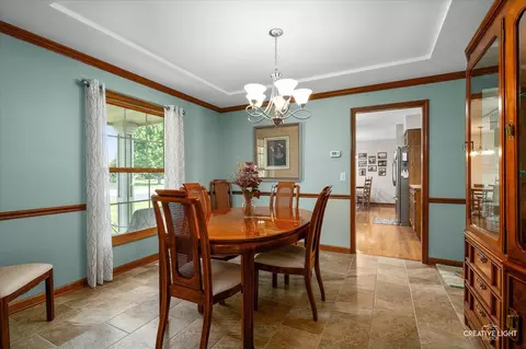 25934 S Courtney Rd, Plainfield, IL 60585 photo 5