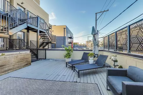 Exterior - Undisclosed, Chicago, IL 60622 photo 6 of 6