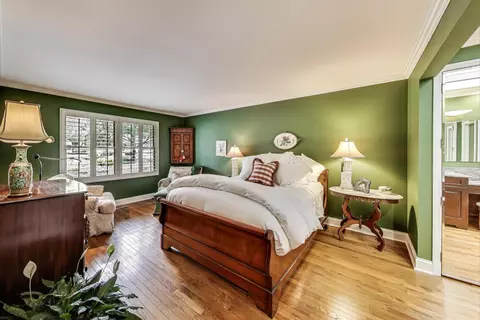 Bedroom - 1 Foxcroft On Auburn, Rolling Meadows, IL 60008 photo 1 of 2