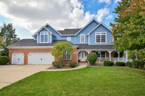 310 Westhaven Cir, Geneva, IL 60134